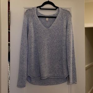 V-Neck knit sweater